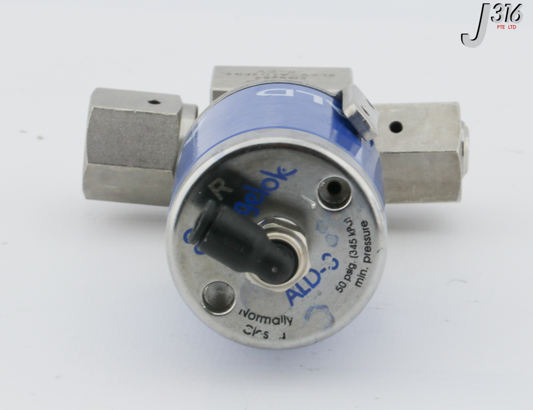 28129 SWAGELOK VIM-VAR ALD VLV, 1/4 IN. FEMALE VCR, SC-01 6LVV
